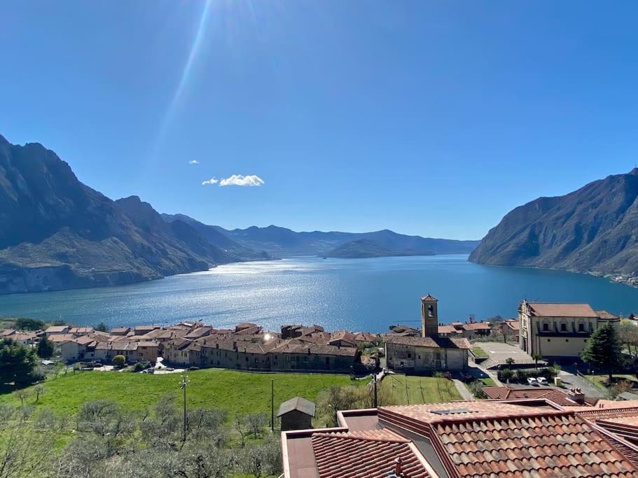 Piccolo Paradiso Vista Lago Con Piscina Privata ريفا ديل سولتو المظهر الخارجي الصورة