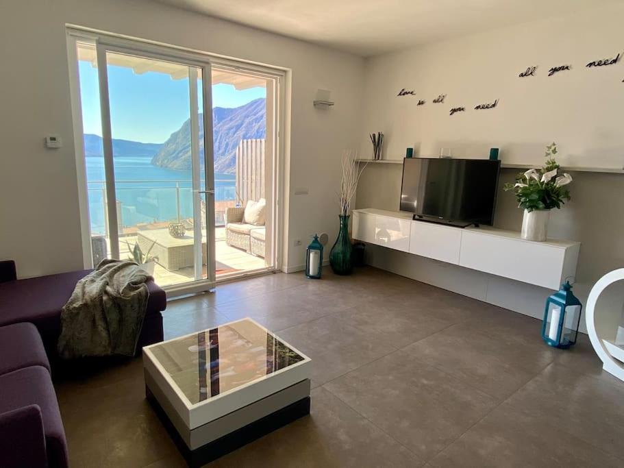 Piccolo Paradiso Vista Lago Con Piscina Privata ريفا ديل سولتو المظهر الخارجي الصورة